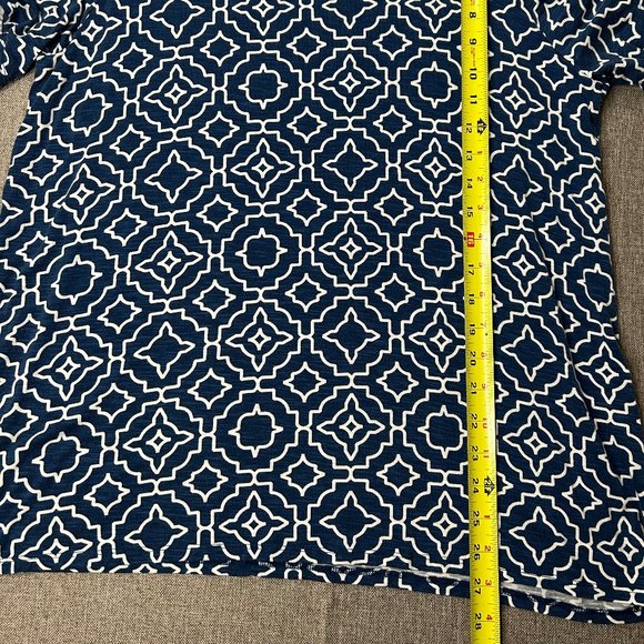 LuLaRoe Shortsleeve Shirt Top Women's XL Round Neck Blue & White Geometric - Picture 5 of 10